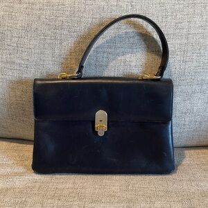 Sakowitz Bag! Vintage Handbag 11”x8” vintage used leather Blue
